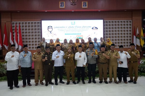 Hari Ketiga Puasa, Bunda Eva Gelar Buka Bersama di Gedung Semergo