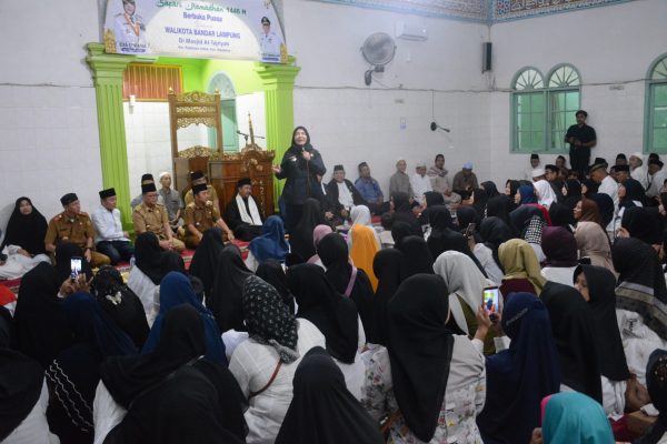 Wali Kota Eva Jadikan Safari Ramadhan Sarana Ibadah, Diskusi dan Silaturahmi