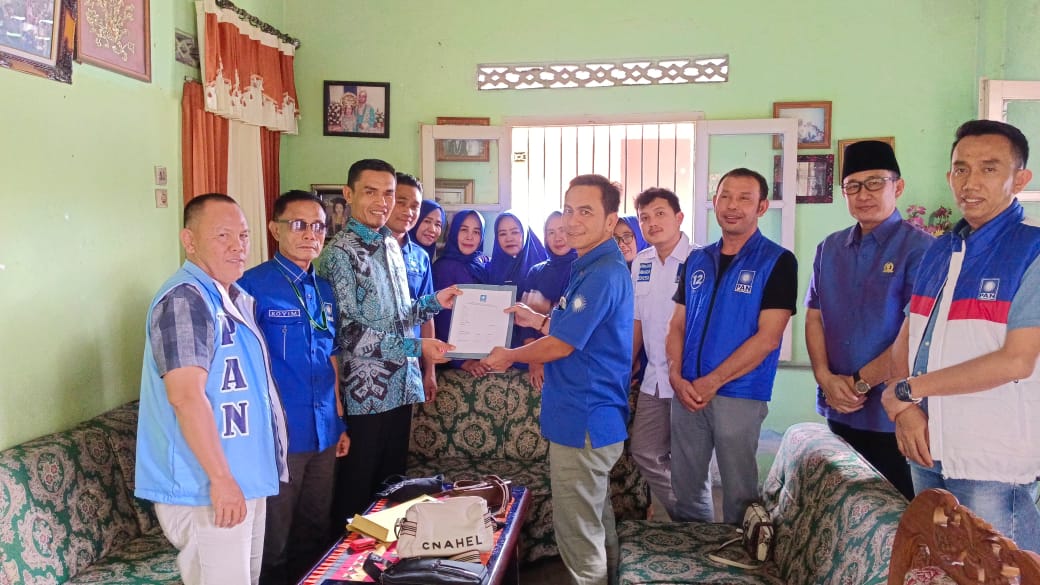 Agus Suranto Resmi Ambil Berkas Pencalonan Formatur DPD PAN Tanggamus