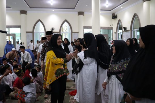 Safari Ramadhan Wali Kota Eva Ingin Pemerintah dan Masyarakat Harmonis