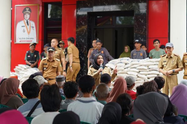 Pemkot Bandar Lampung Distribusikan Bantuan Beras di 20 Kecamatan 