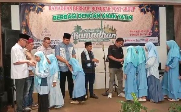 Ramadan Berkah Bongkar Post Group Buka Puasa Bersama dan Santuni Yatim Piatu