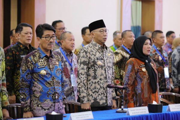 Gubernur Lampung Serahkan LKPD Unaudited 2024 ke BPK-RI Perwakilan Lampung