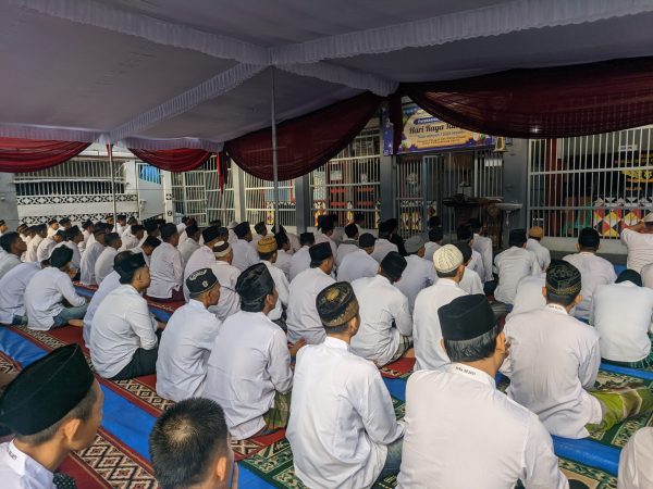 164 Warga Binaan Rutan Kelas IIB Kota Agung Terima Remisi Idul Fitri 2025