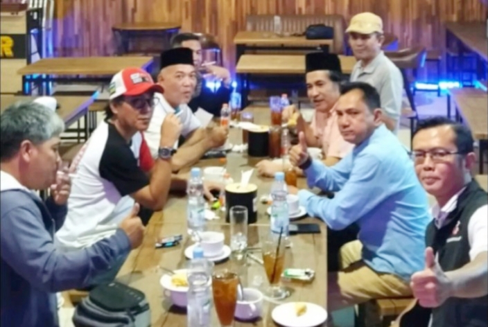 Menjaga Marwah Pers Dalam Diskusi Ramadhan Pempred Club Lampung Saat Buka Bersama 