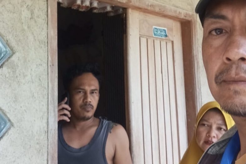 Ancam Bunuh Petugas PLN Dengan Celurit Kades Rejosari Teguh Maulana Dilaporkan ke Polsek Natar