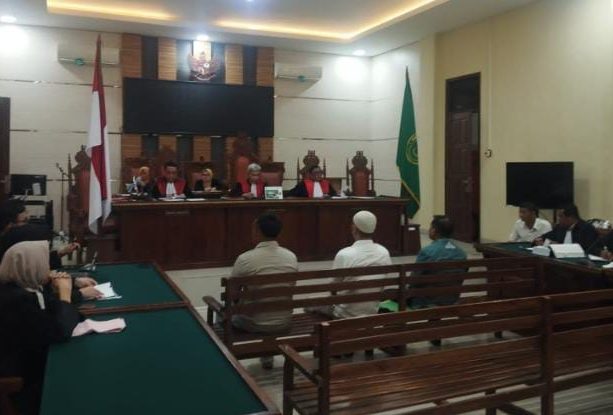 Disebut Terima Korupsi Ganti Rugi PSN Bendungan Marga Tiga, Dewan Golkar Lampung Timur dan Perwira Polres Lampung Timur Membantah Disidang?