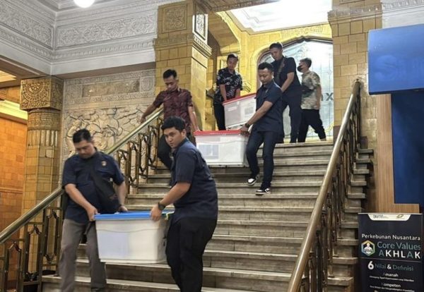 Korupsi Revitalsasi Gula Kortas Tipikor Bareskrim Geledah Kantor PTPN 1 Surabaya