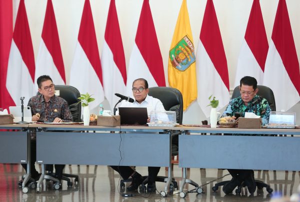Rapim OPD Pemprov Lampung, Pj. Gubernur Samsudin Ajak Lakukan Efisiensi Anggaran Tahun 2025 dan Fokuskan Program pada Kebutuhan Rakyat