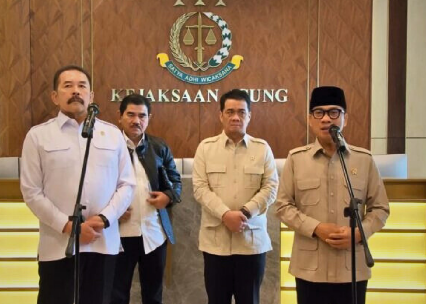 Usut Penyalahgunaan Dana Desa, Menteri Desa Kunjungi Kejagung