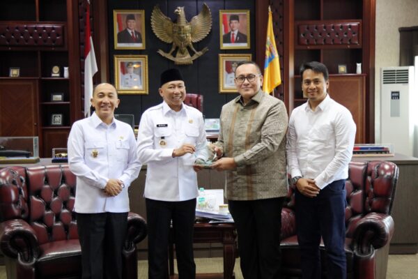 Investor Malaysia Tertarik Kembangkan Proyek Energi Terbarukan di Lampung, Gubernur Sambut Baik