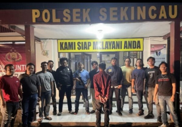 Polisi Bekuk Pembobol Rumah di Sekincau, Total BB Rp24 Juta