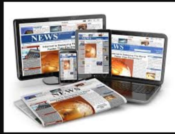 Tabloid Versi Pemerintah, Cetak Sendiri, Sebar Sendiri, Puji Sendiri!