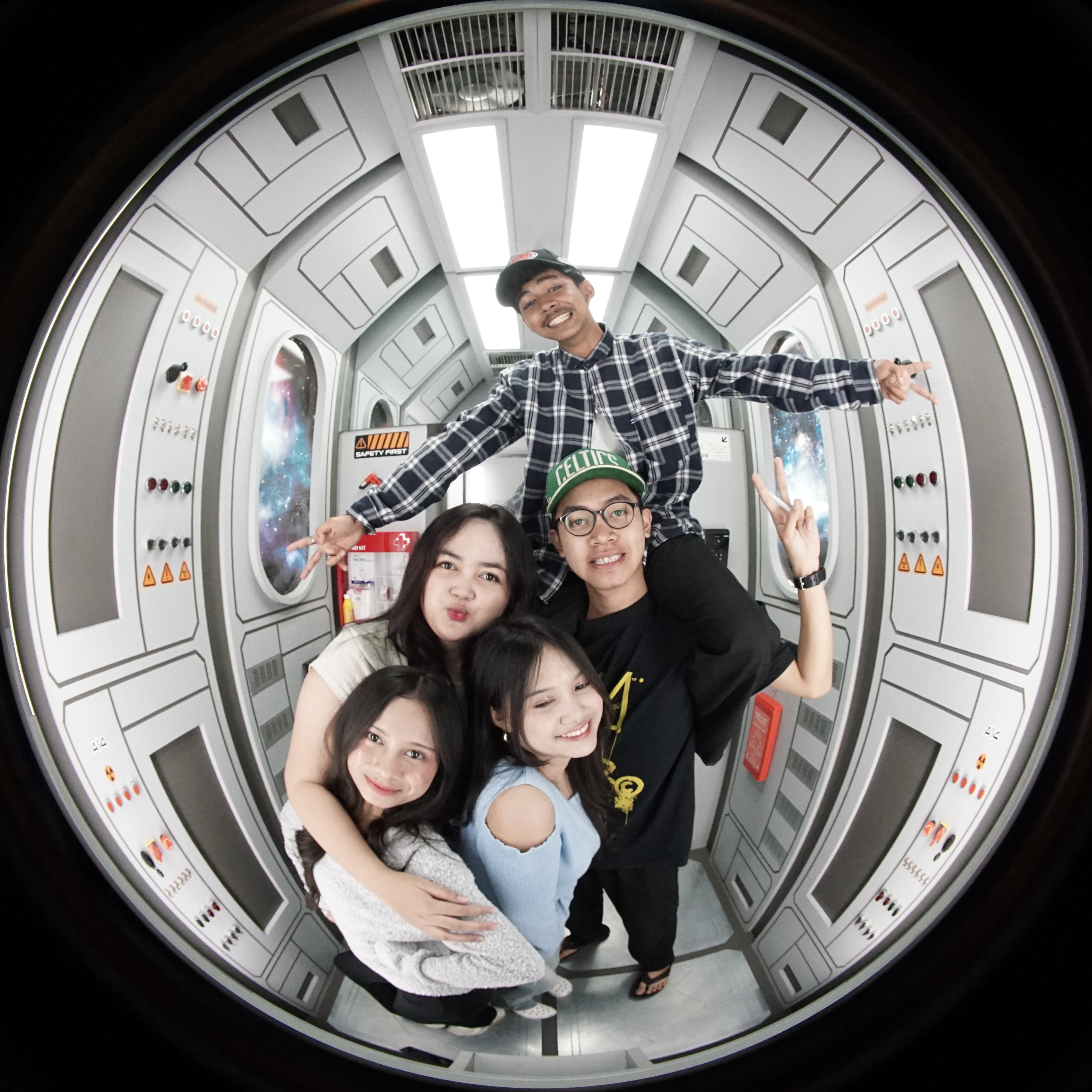 Wallking Booth Garut gallery 1