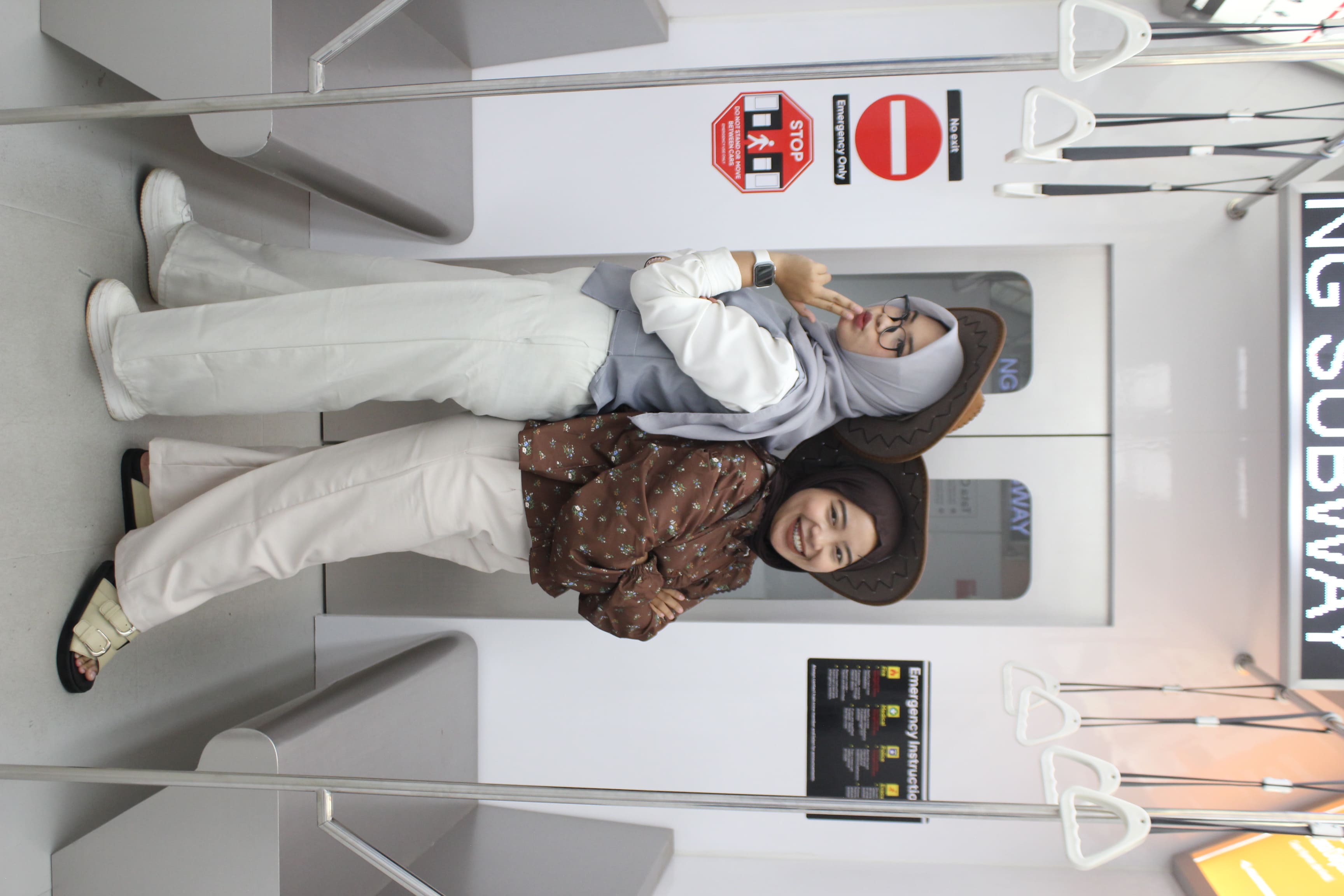 Subway Photobox Background