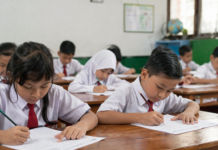 Tes Kemampuan Akademik Jenjang SD di Loteng Dimulai, Siswa Non-Peserta Belajar dari Rumah