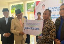 Puluhan Mantan Kades di Lotim Terima JHT Rp844 Juta dari BPJS Ketenagakerjaan